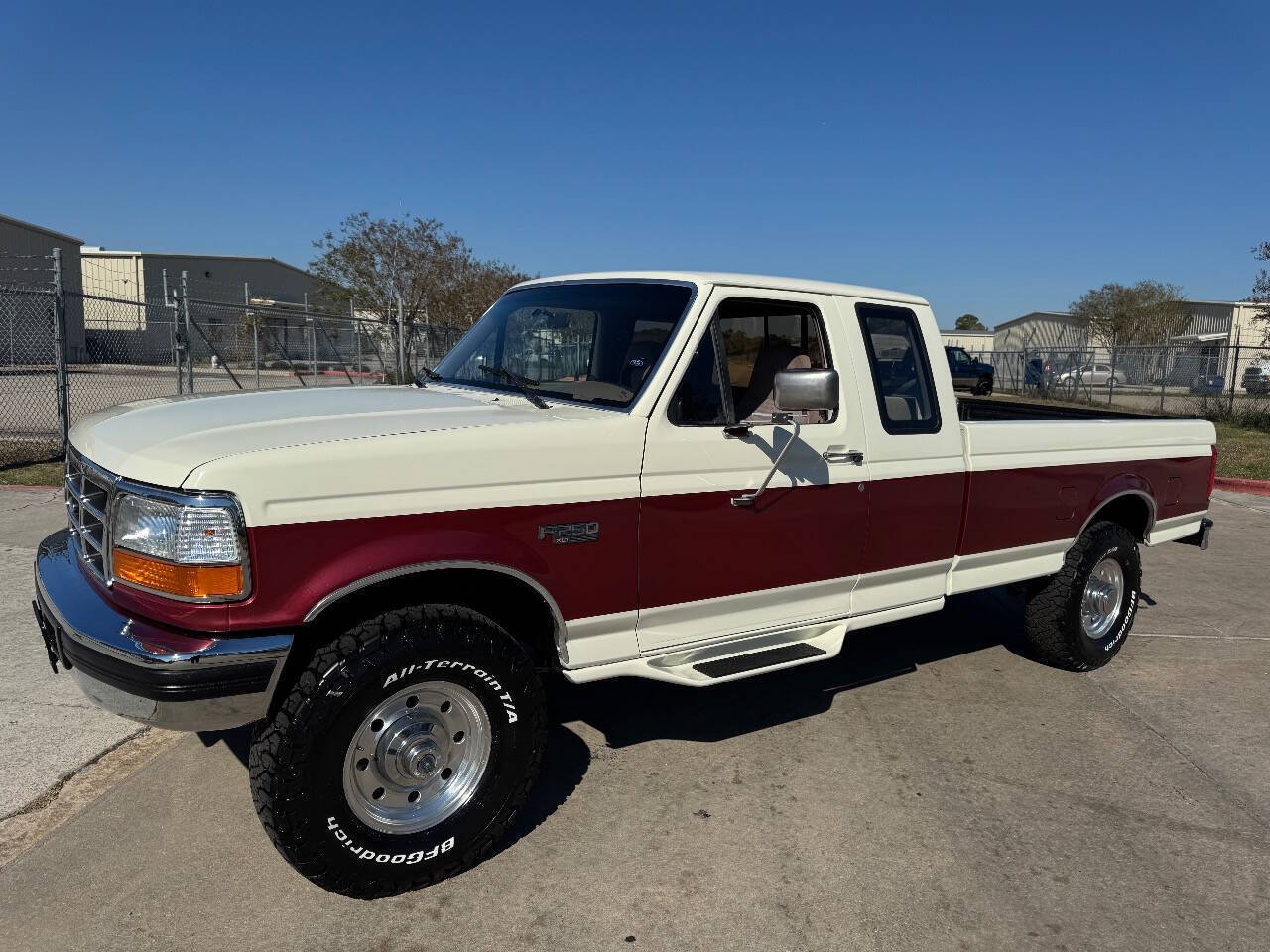 Ford-F-250-Pickup-1995-White-Gray-247791-11