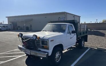 Ford-F-350-1982-White-33313-2