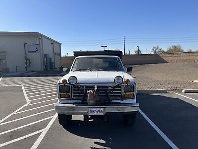 Ford-F-350-1982-White-33313-3