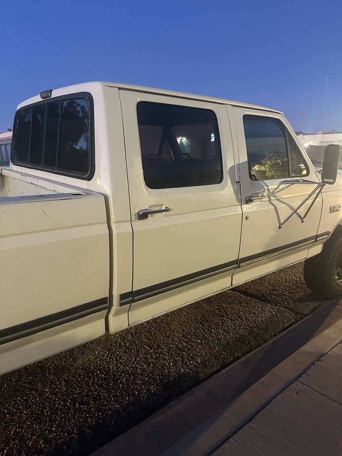 Ford-F-350-1990-white-161721-4