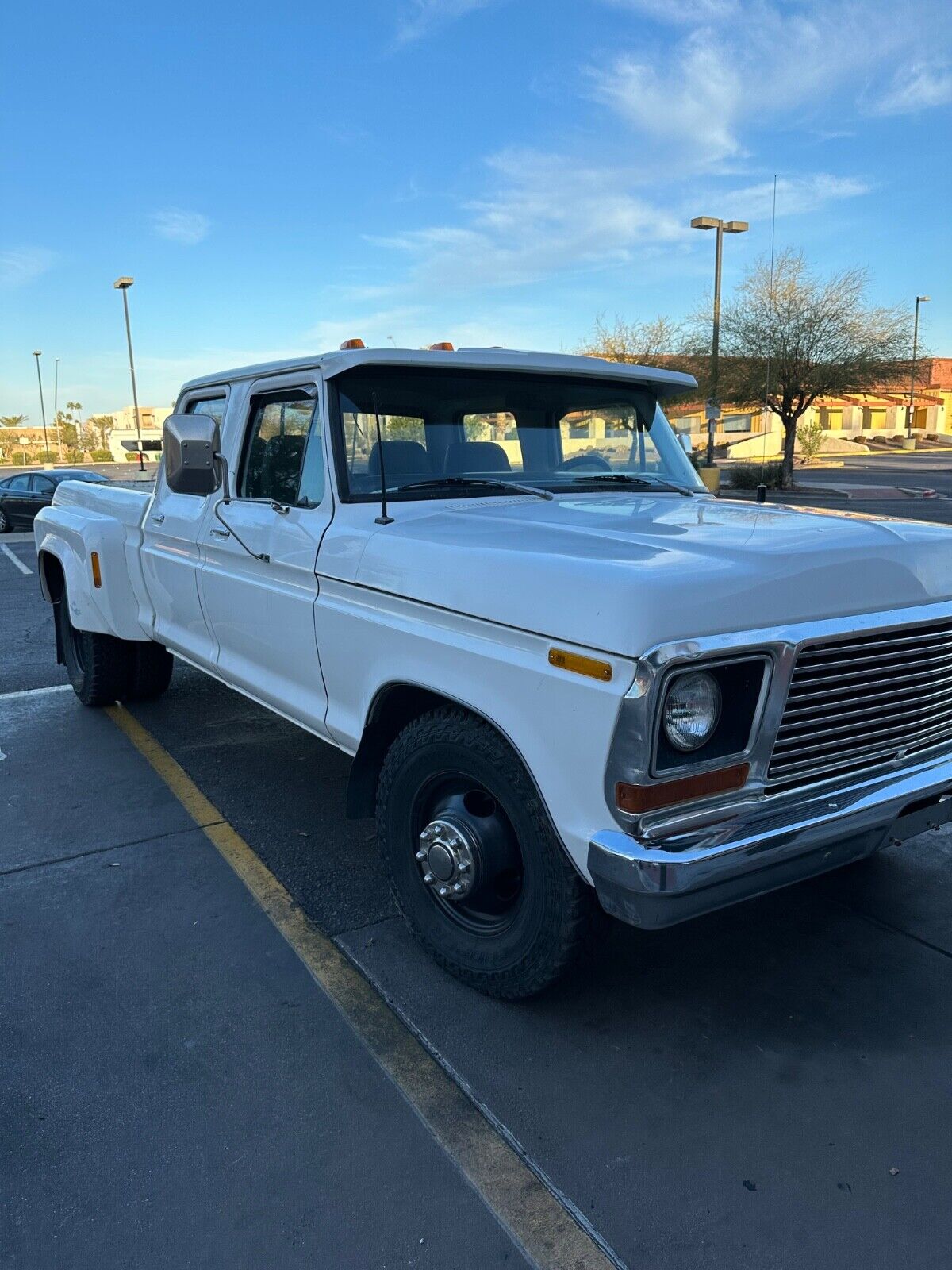 Ford-F-350-Pickup-1978-45866-16