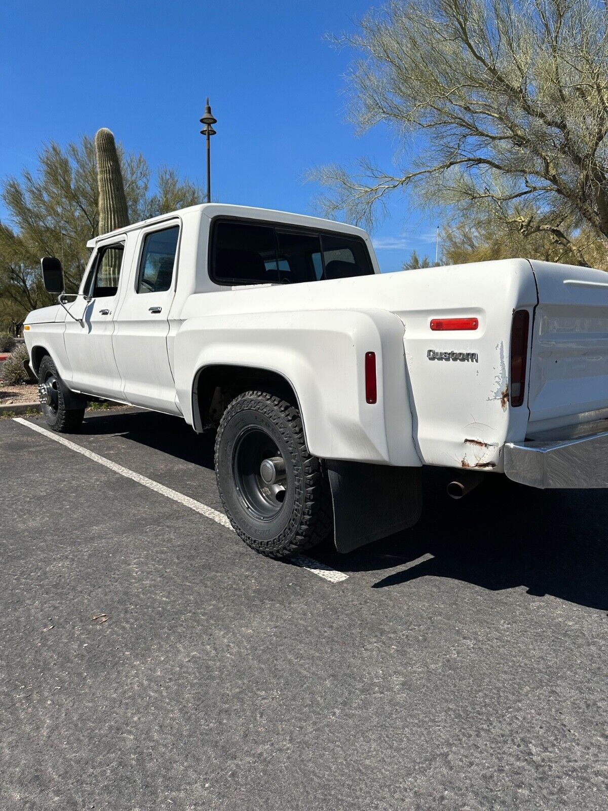 Ford-F-350-Pickup-1978-45866-18