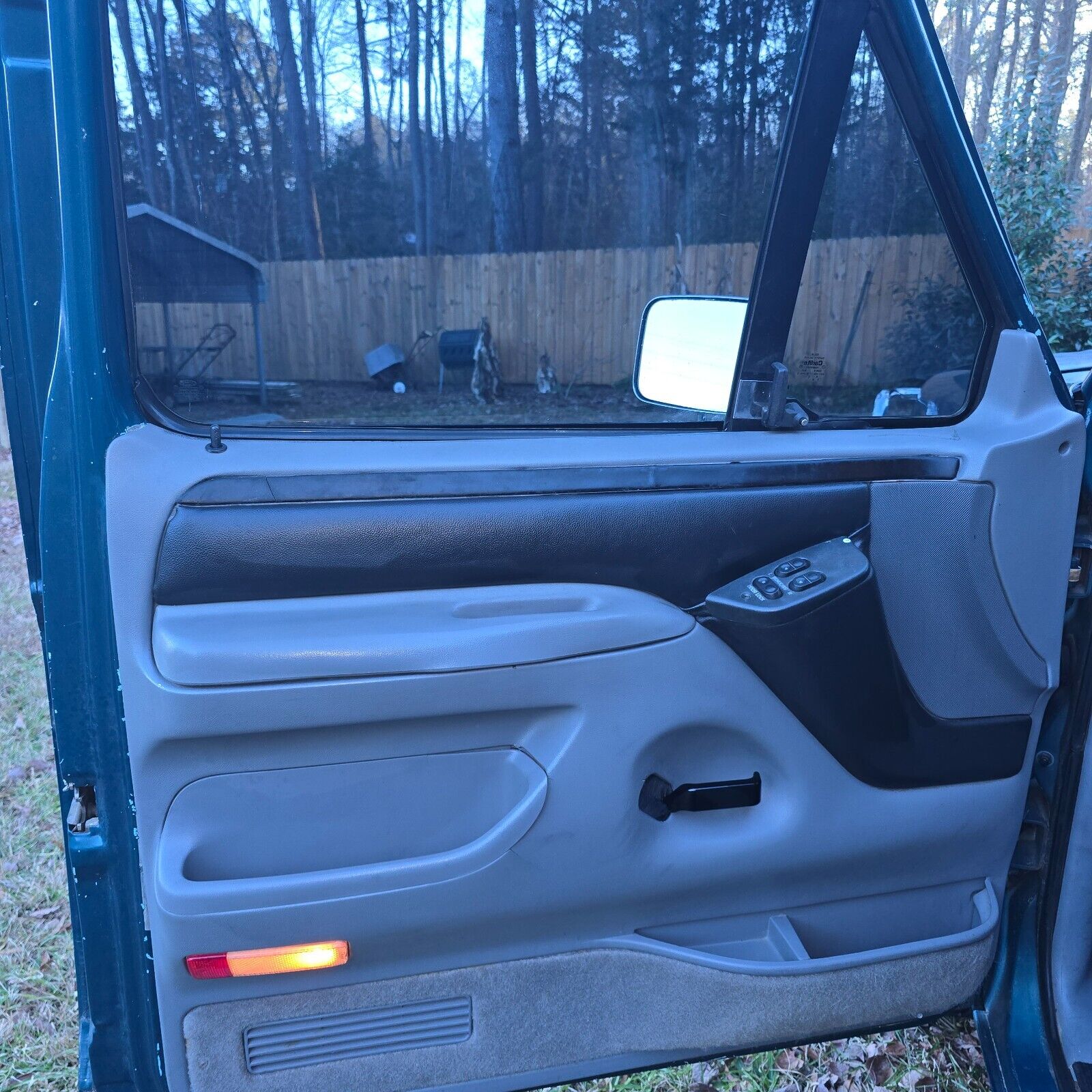 Ford-F-350-Pickup-1994-Blue-Blue-226918-11