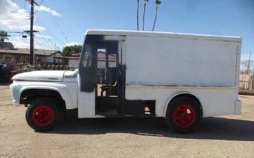 Ford-F-500-1966-White-White-0-1