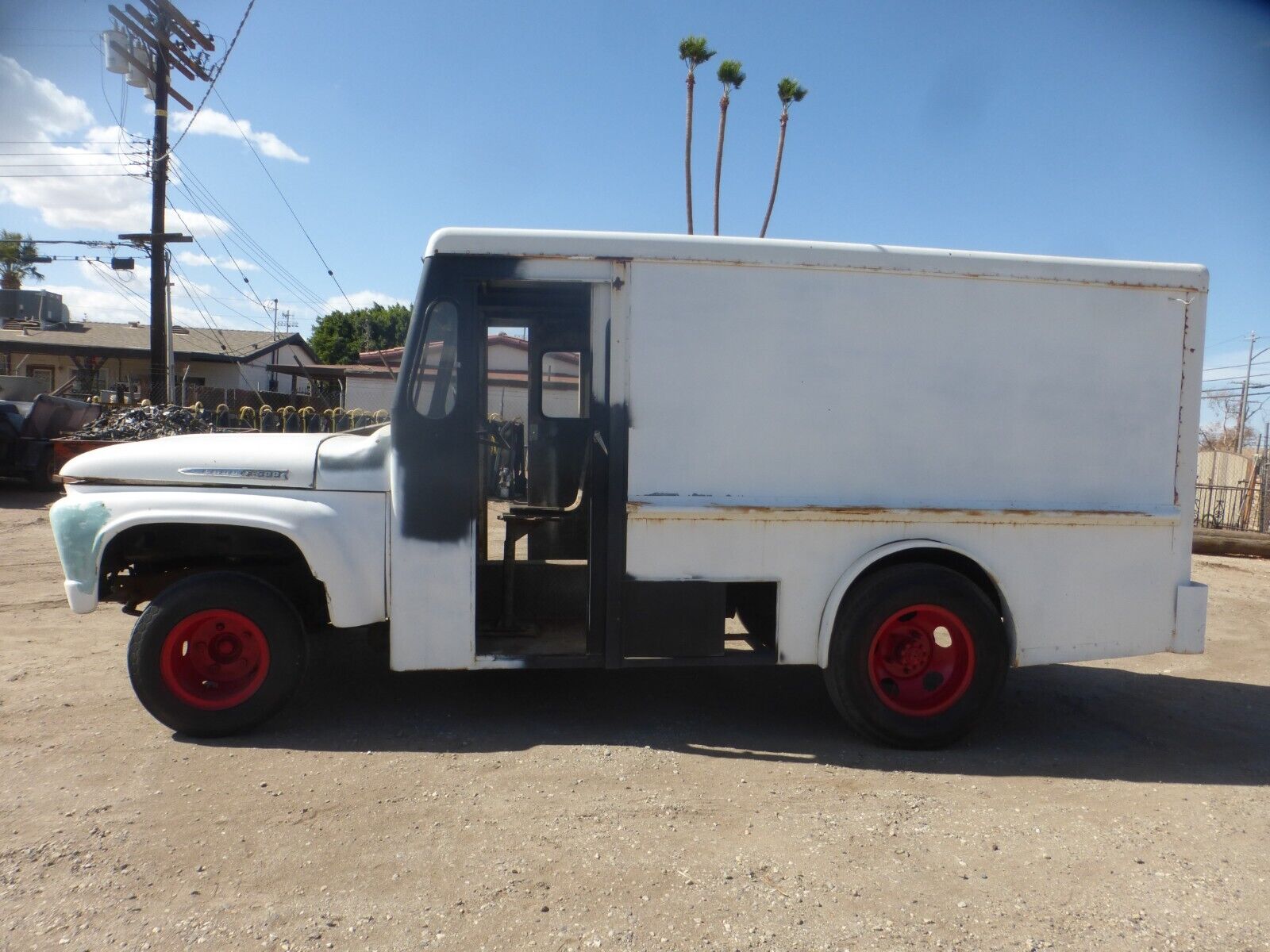 Ford-F-500-1966-White-White-0-1