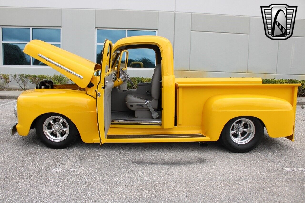 Ford-F-Series-1951-Yellow-Gray-4633-11