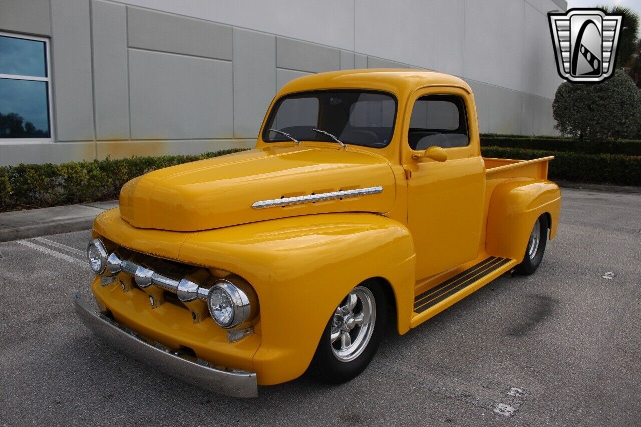 Ford-F-Series-1951-Yellow-Gray-4633-3