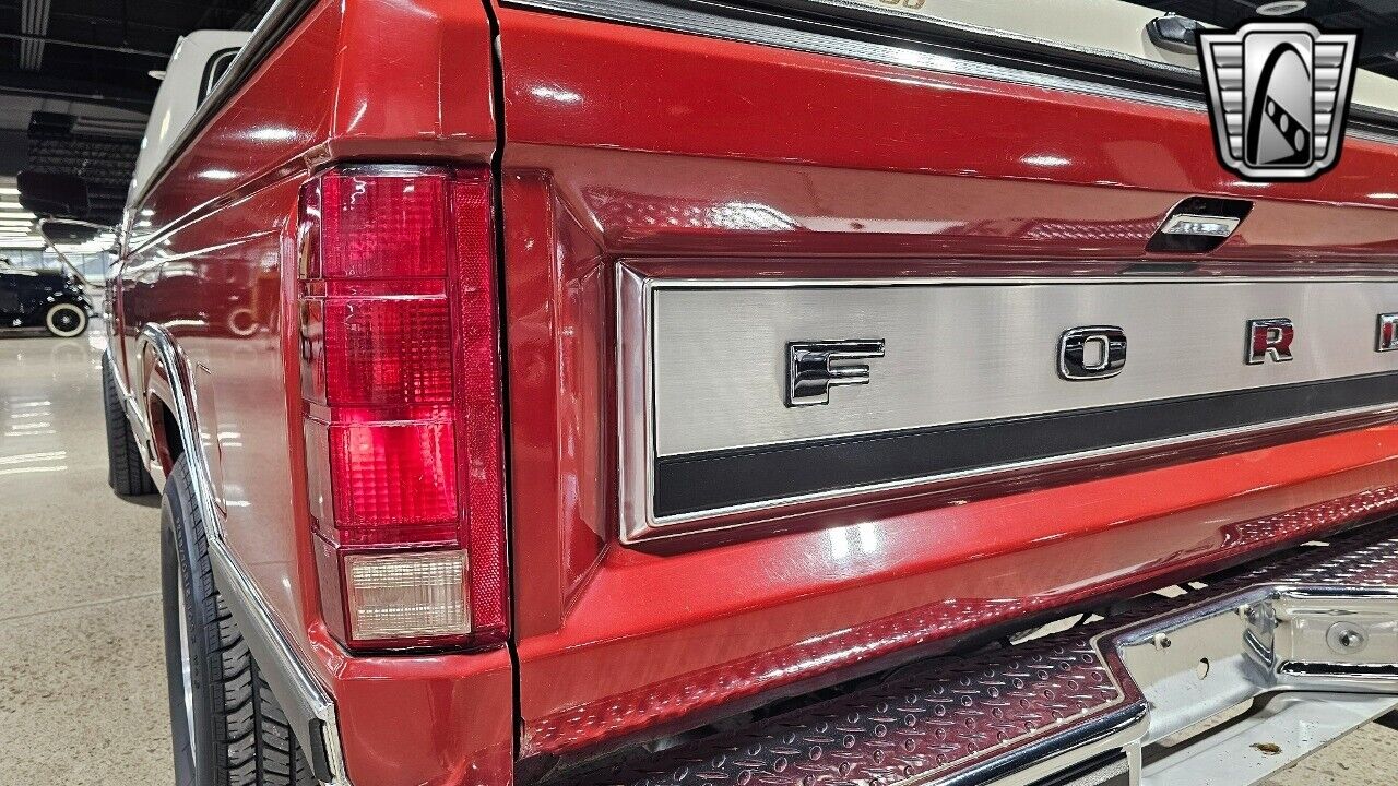 Ford-F-Series-1984-Red-Red-105835-11