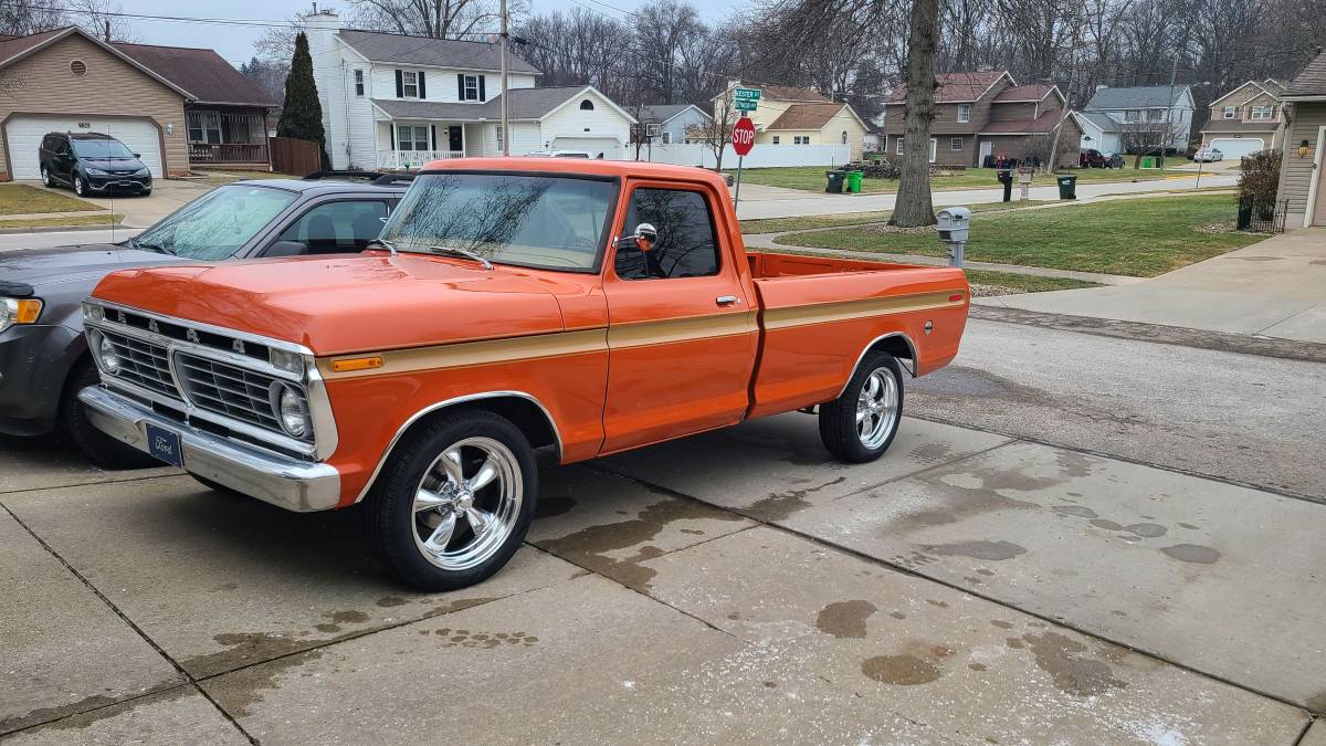 Ford-F100-1973-orange-58870-2