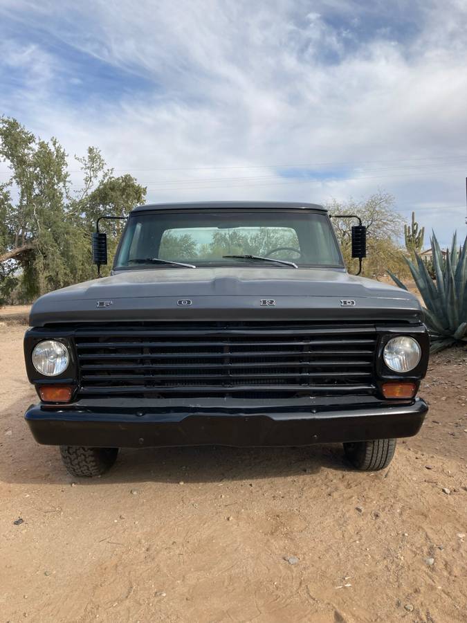 Ford-F100-bumpside-step-side-1967-grey-150473