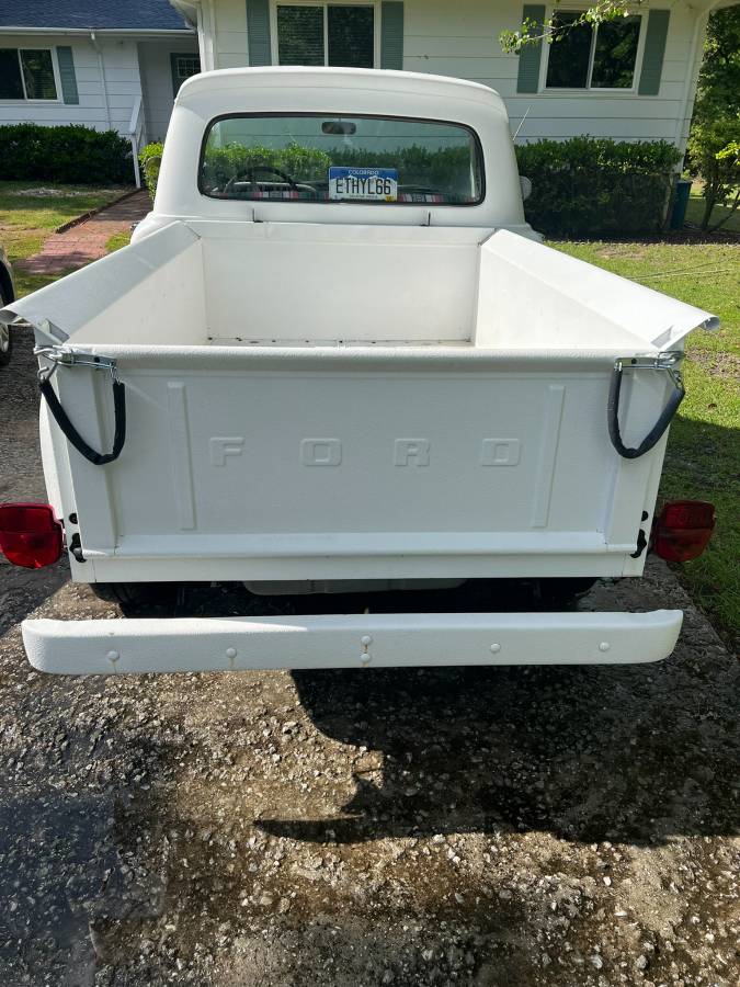 Ford-F100-custom-1966-white-209214-3