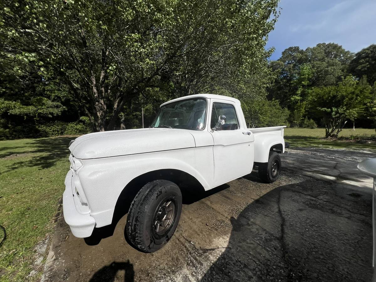 Ford-F100-custom-1966-white-209214