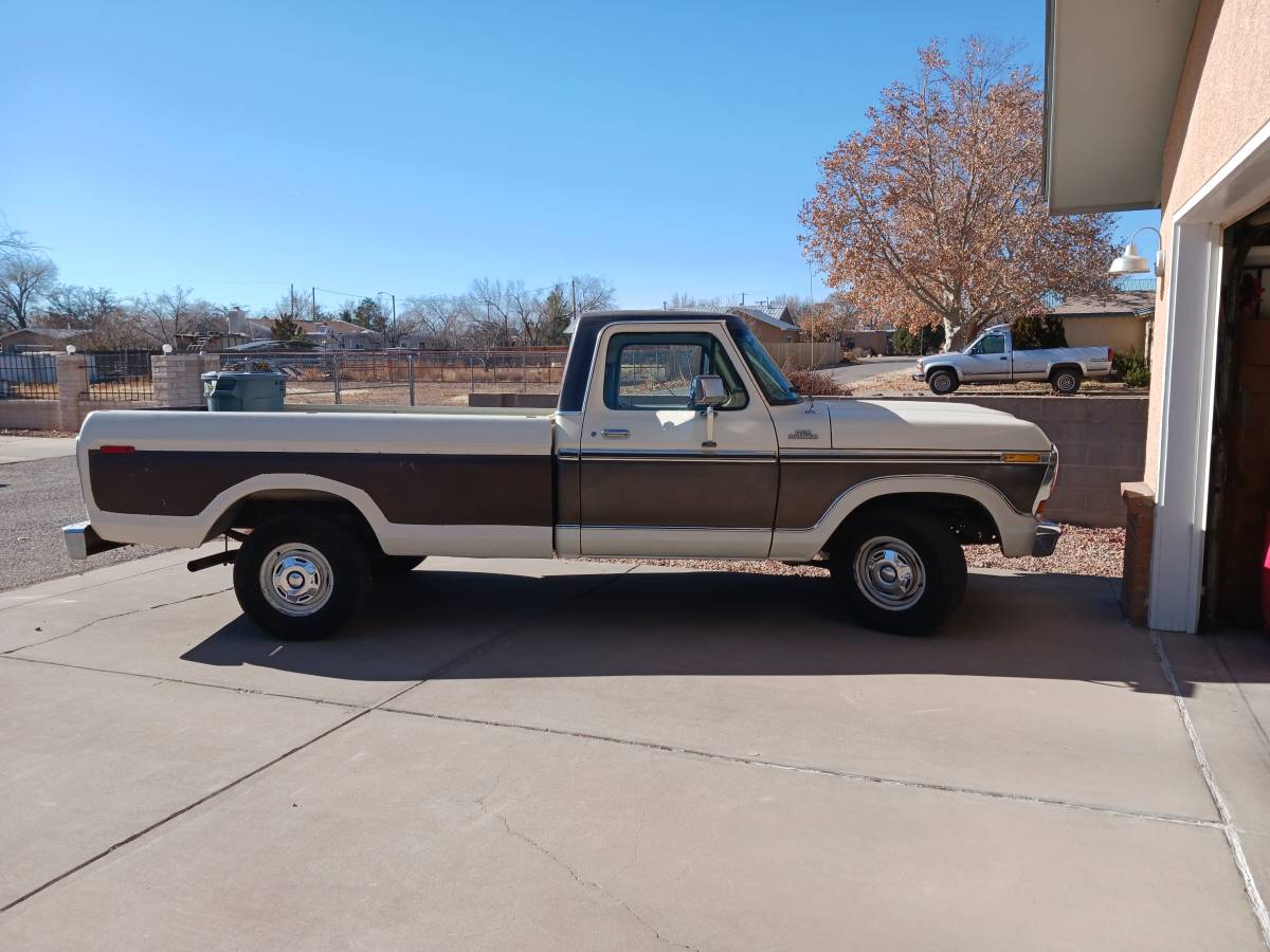 Ford-F150-1978-138403