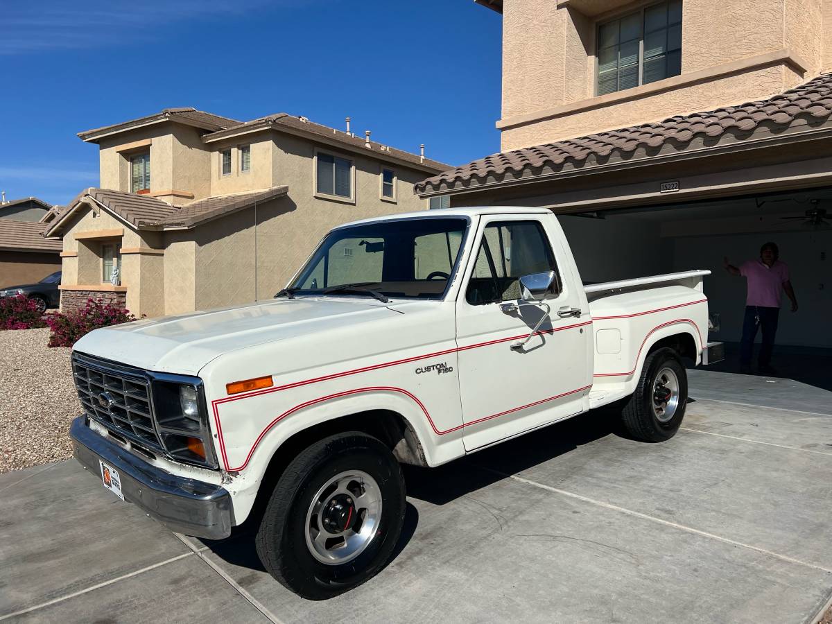 Ford-F150-1981-white-1986-16