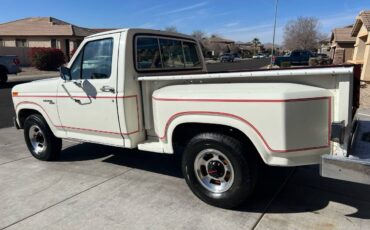 Ford-F150-1981-white-1986-2