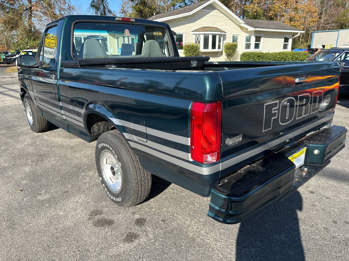 Ford-F150-1995-green-285370-2