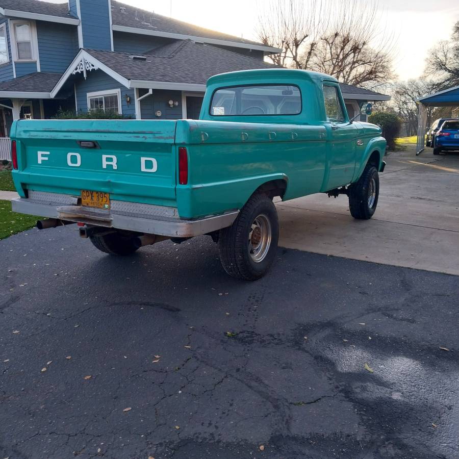 Ford-F250-1965-green-40008-4