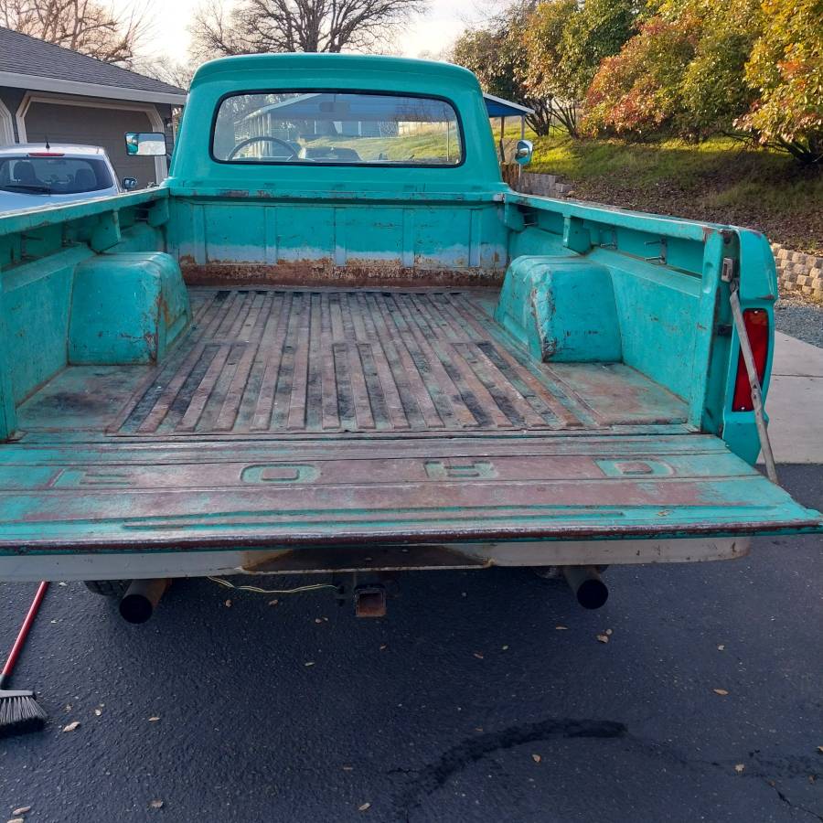 Ford-F250-1965-green-40008-8