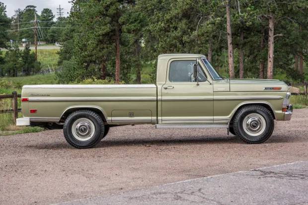 Ford-F250-1970-green-159