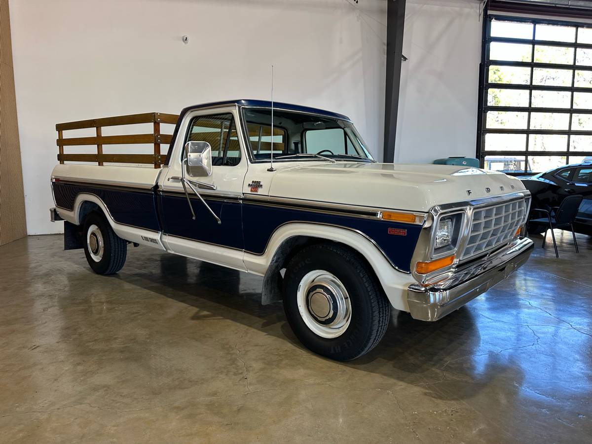 Ford-F250-1978-blue-149987-9