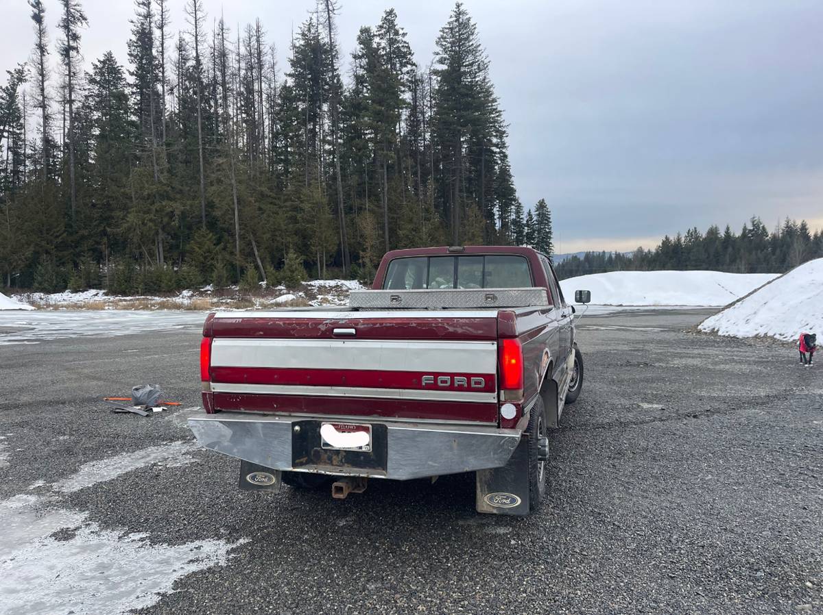 Ford-F250-lariat-1990-red-263932-3