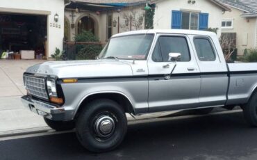 Ford-F250-ranger-1978-silver-56327-1