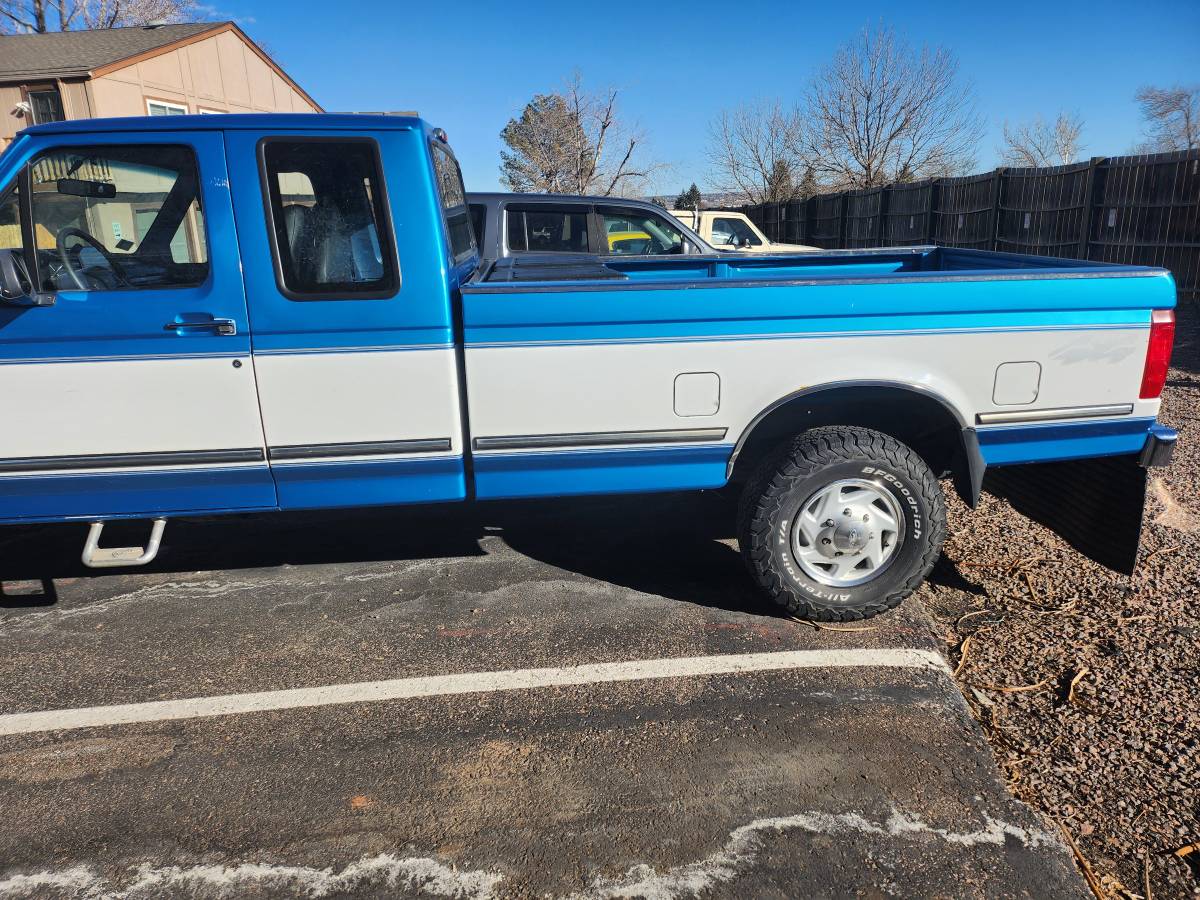 Ford-F250-xlt-diesel-1995-custom-354055-1