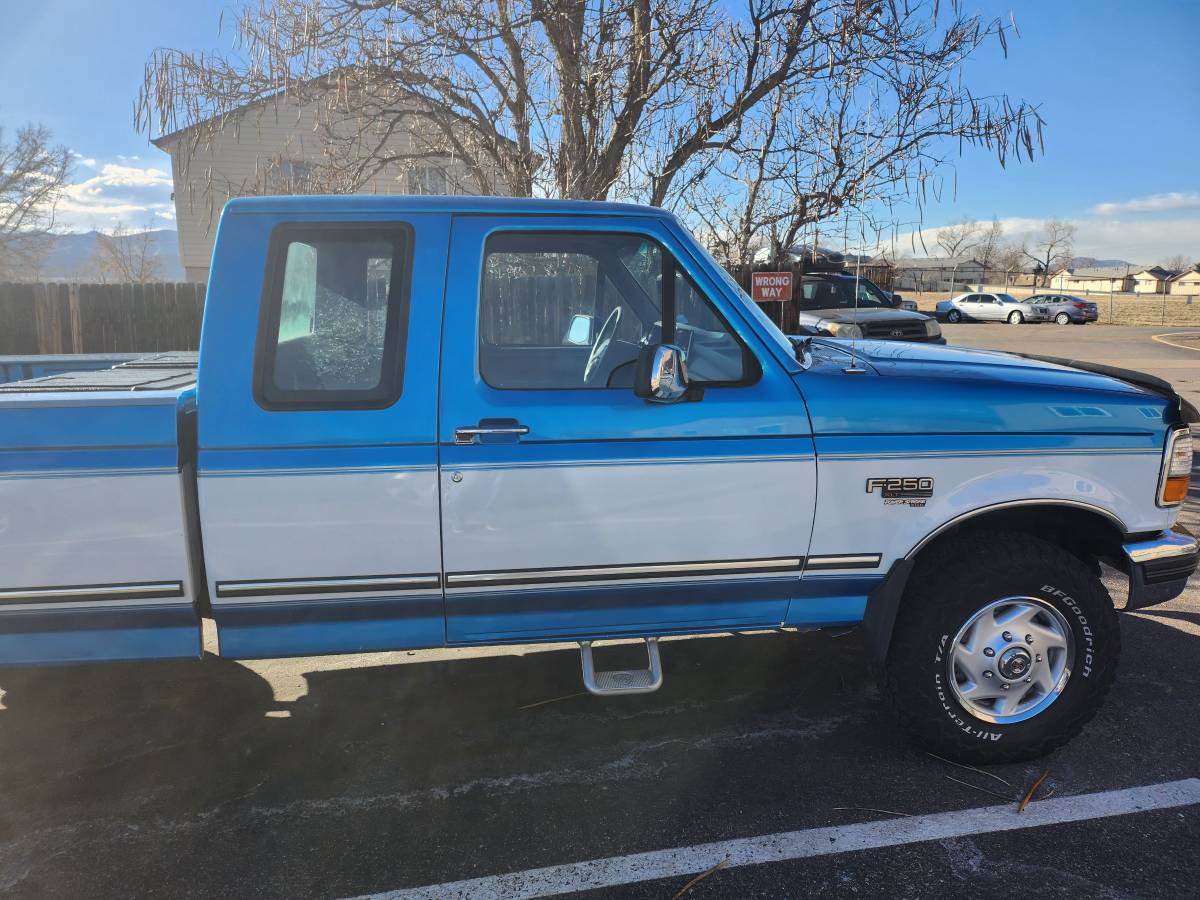 Ford-F250-xlt-diesel-1995-custom-354055-4