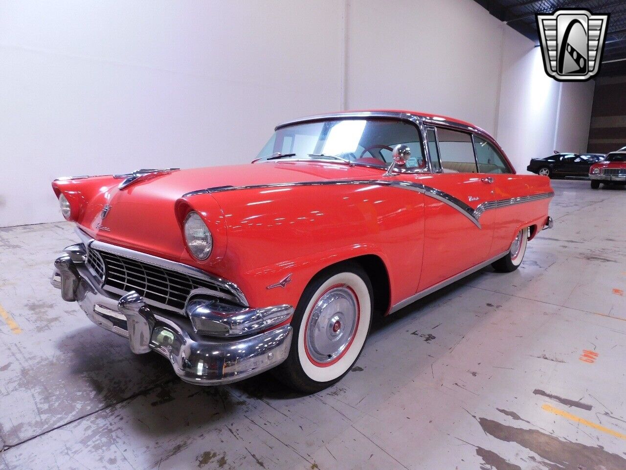 Ford-Fairlane-1956-Salman-pink-Red-66942-2