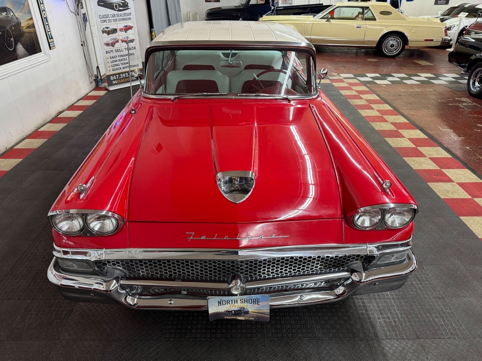 Ford-Fairlane-1958-Red-Red-0-4