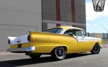 Ford-Fairlane-500.-Coupe-1957-Yellow-Gray-185681-6