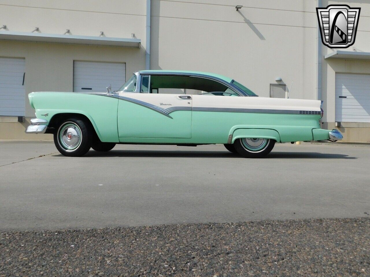 Ford-Fairlane-Coupe-1956-Green-Green-1498636-9