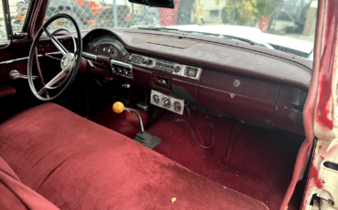 Ford-Fairlane-Coupe-1957-White-Red-186209-15