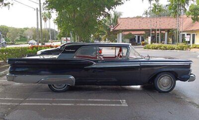 Ford-Fairlane-Coupe-1959-Black-Red-64374-3