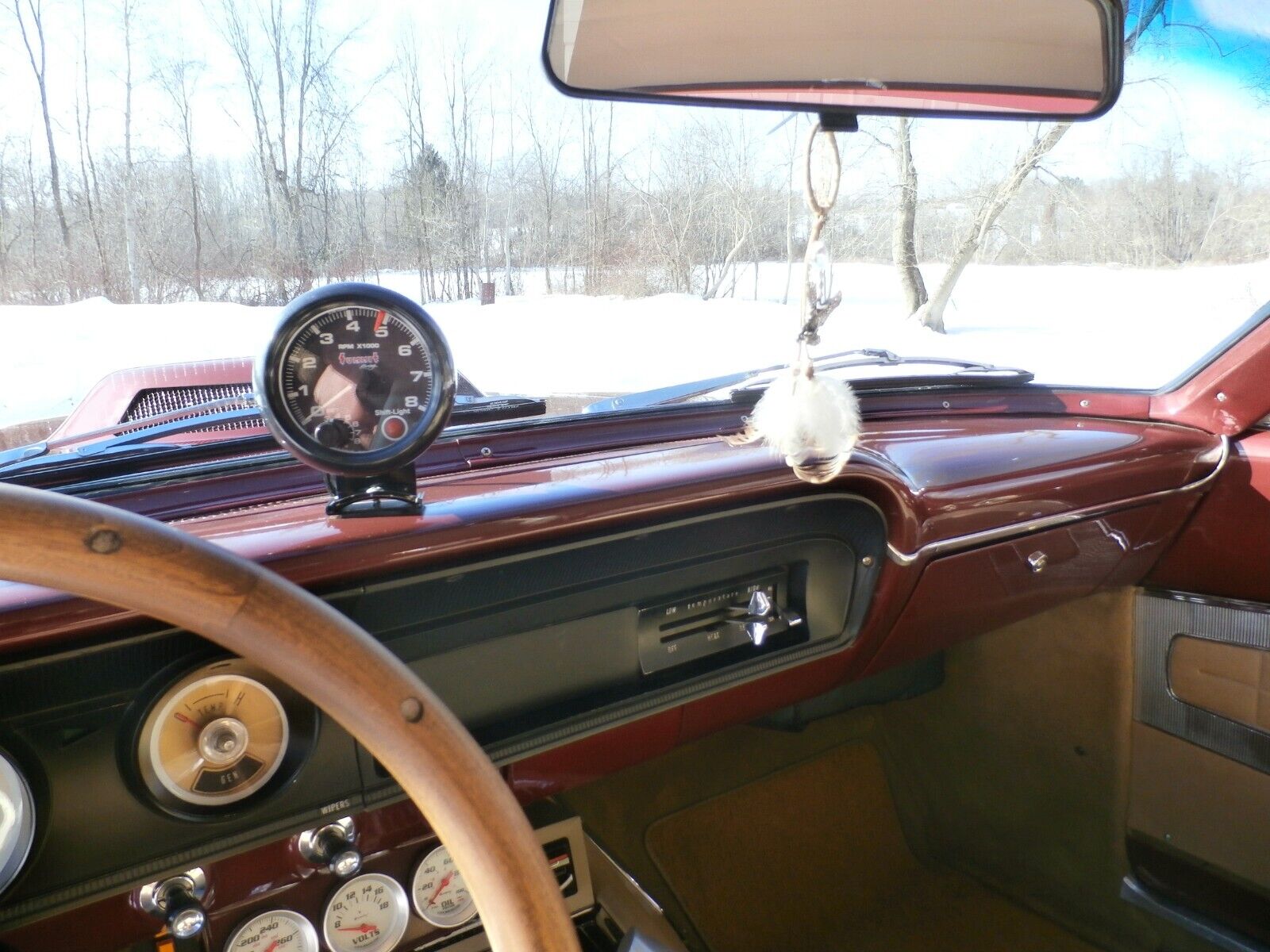 Ford-Fairlane-Coupe-1964-Burgundy-Tan-130357-5