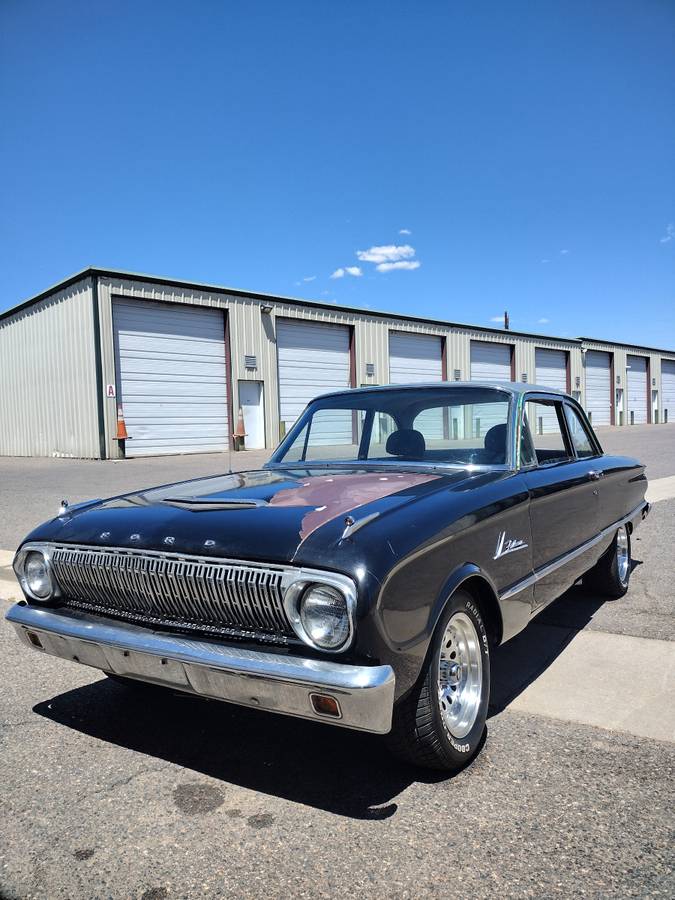 Ford-Falcon-1962-black-100777-1