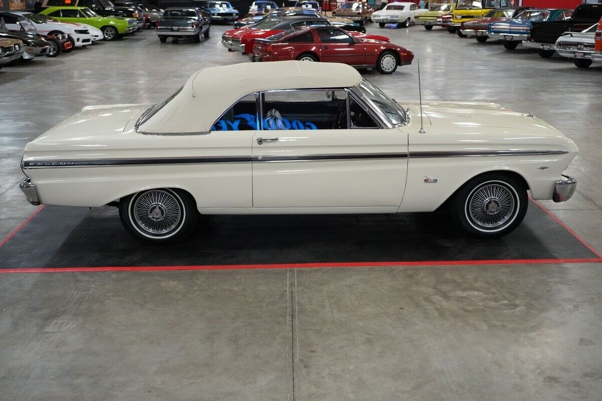 Ford-Falcon-Convertible-Cabriolet-1965-White-Blue-0-23