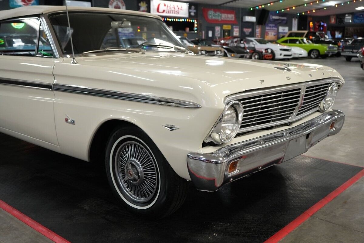 Ford-Falcon-Convertible-Cabriolet-1965-White-Blue-0-37