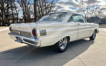 Ford-Falcon-Coupe-1964-White-Black-80467-3