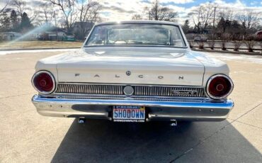 Ford-Falcon-Coupe-1964-White-Black-80467-4