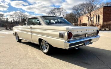 Ford-Falcon-Coupe-1964-White-Black-80467-5