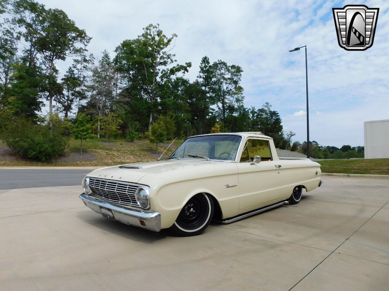 Ford-Falcon-Pickup-1963-White-Brown-68719-2