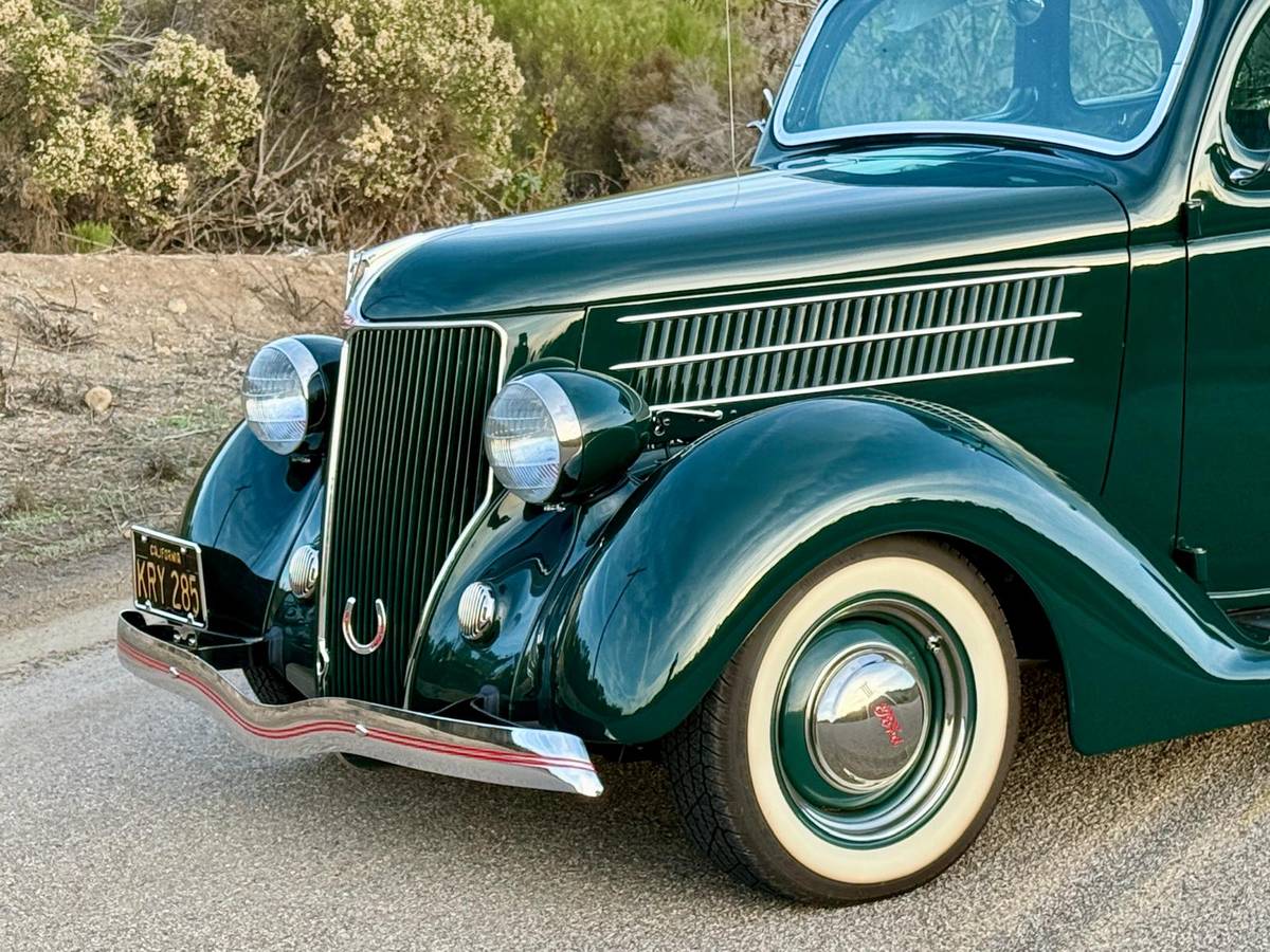 Ford-Five-window-coupe-1936-green-146-1