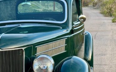 Ford-Five-window-coupe-1936-green-146-5