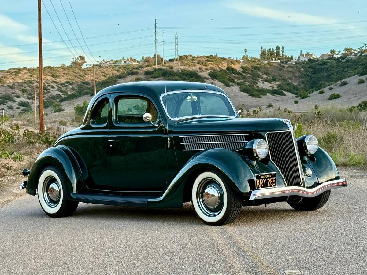 Ford-Five-window-coupe-1936-green-146-8