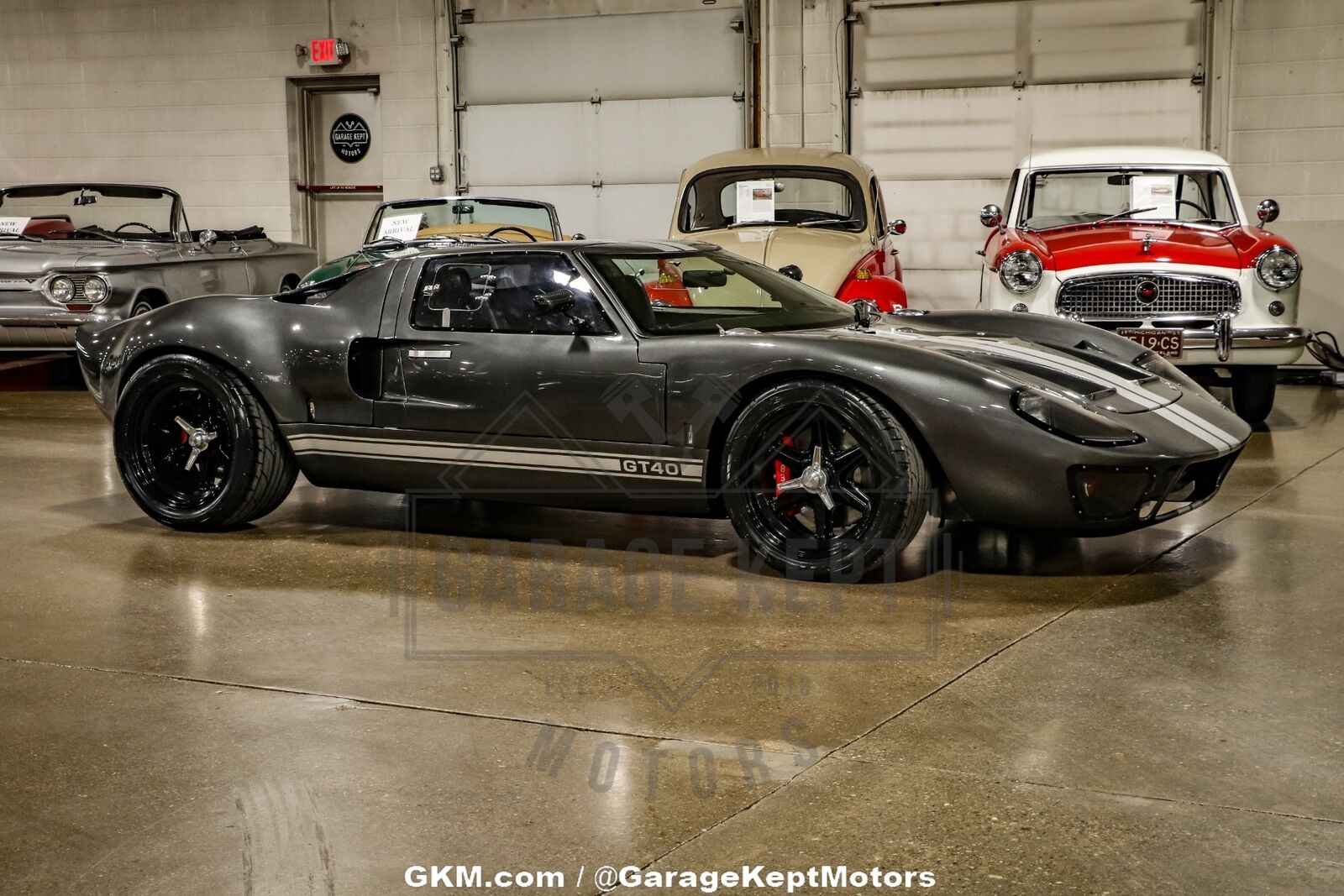 Ford-Ford-GT-Coupe-1968-Gray-Black-18-10