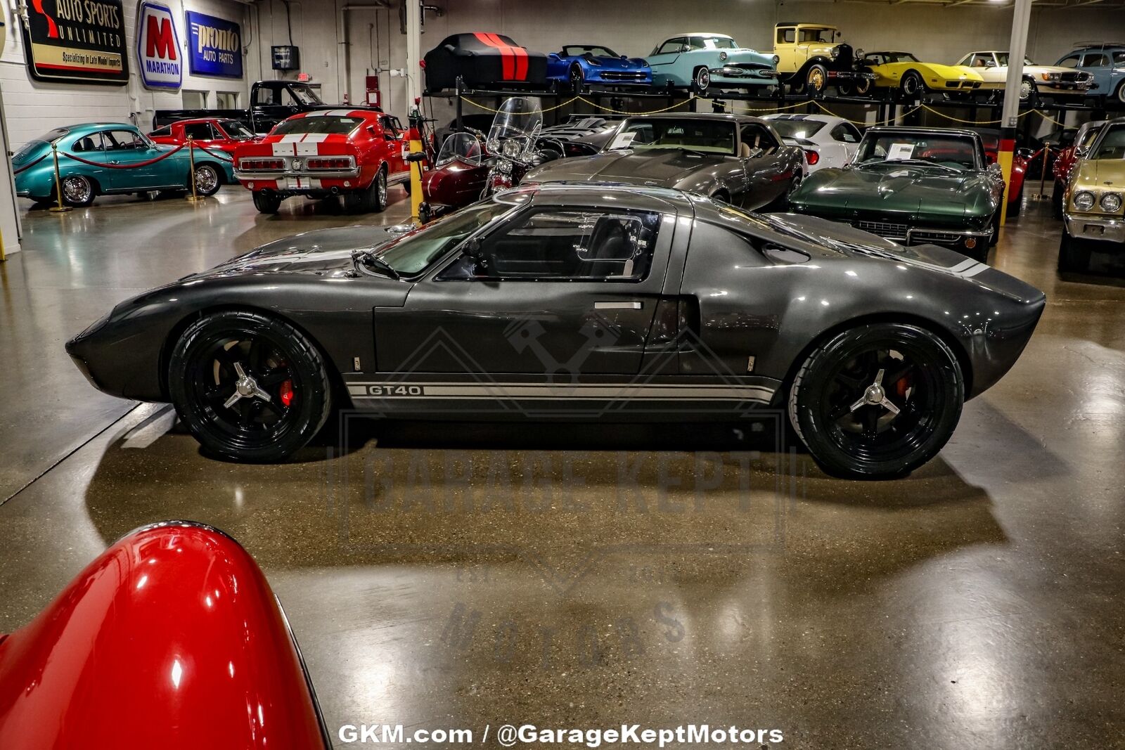 Ford-Ford-GT-Coupe-1968-Gray-Black-18-4