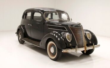 Ford-Fordor-Berline-1937-Black-Camel-0-5