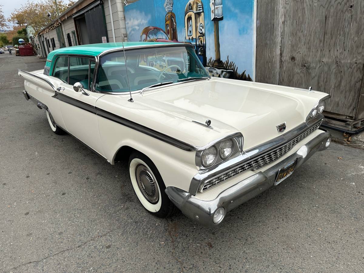 Ford-Galaxie-1959-80-10