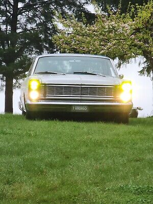 Ford-Galaxie-1965-Grey-3162-1